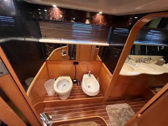1997 Fairline Squadron 65