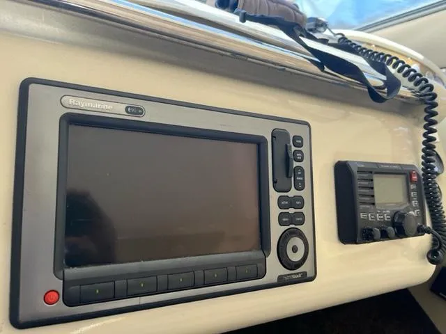 1997 Sealine Statesman 420S