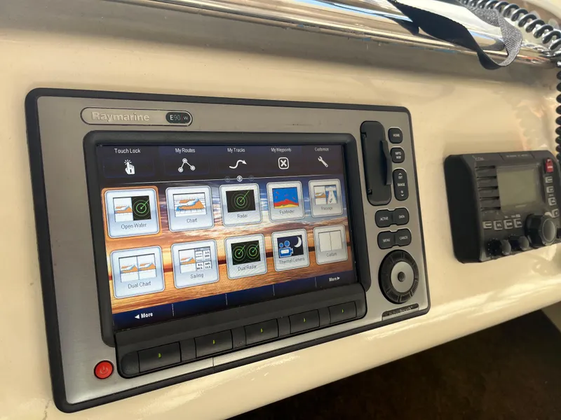 1997 Sealine Statesman 420S