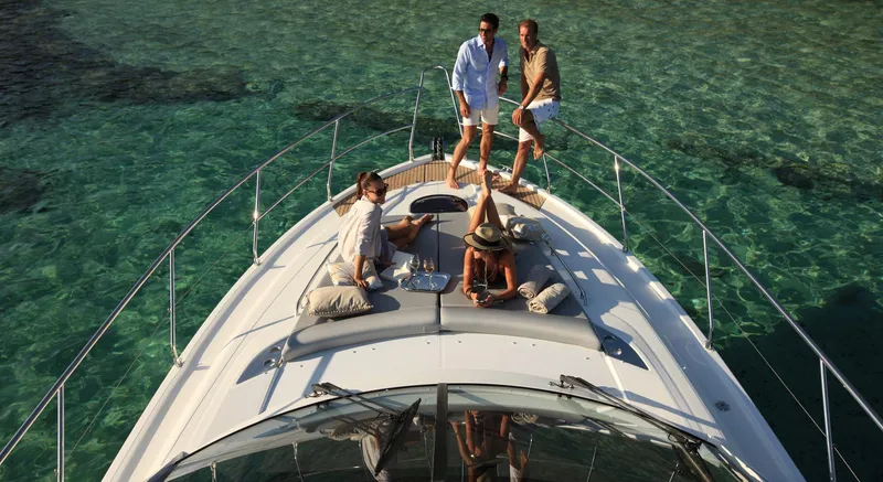 2017 Beneteau Gran Turismo 49