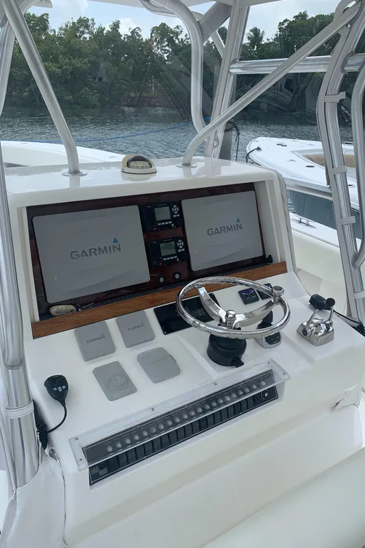 2009 SeaVee 390i IPS