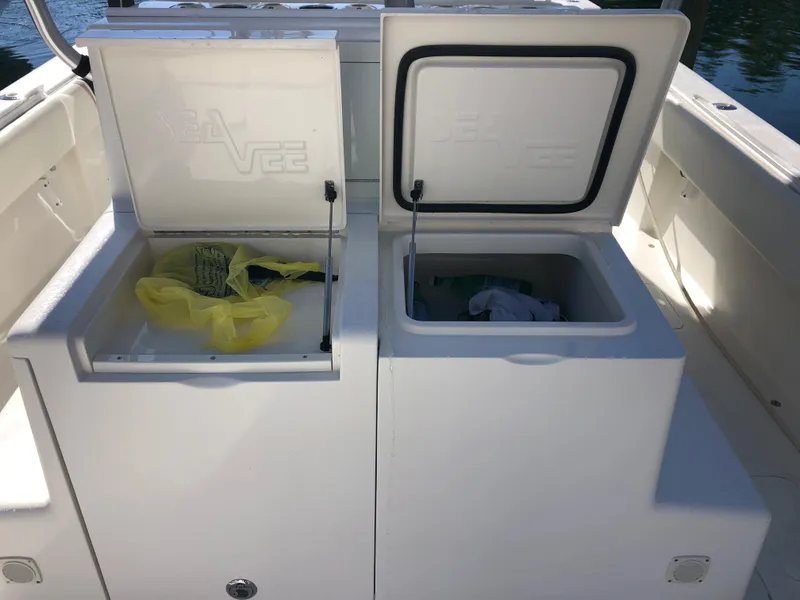 2009 SeaVee 390i IPS
