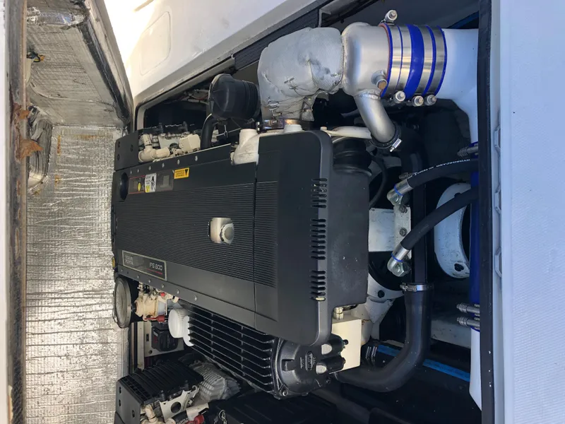 2009 SeaVee 390i IPS