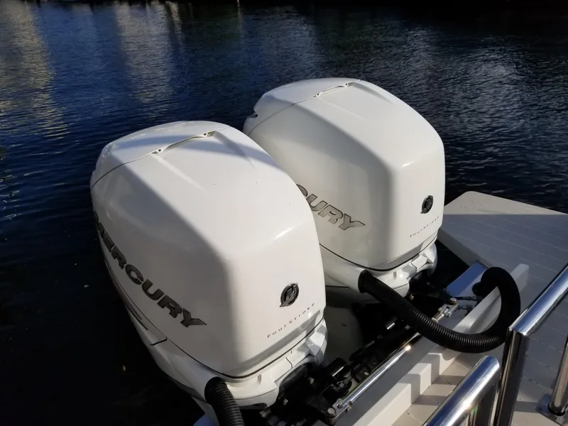 2017 Axopar CABIN