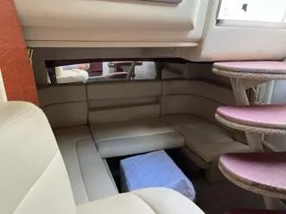 2005 Sea Ray Sundancer 320