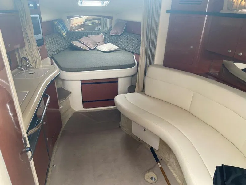 2005 Sea Ray Sundancer 320