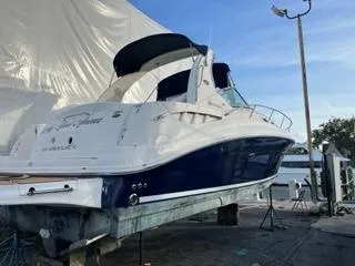2005 Sea Ray Sundancer 320