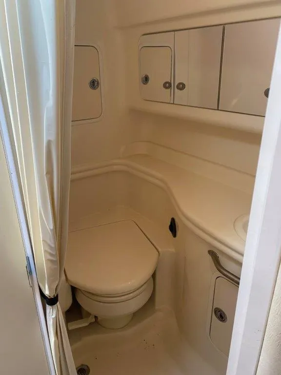 2005 Sea Ray Sundancer 320