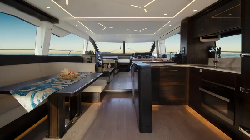 2022 Sunseeker MANHATTAN