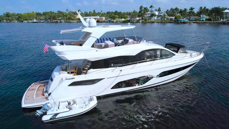 2022 Sunseeker MANHATTAN