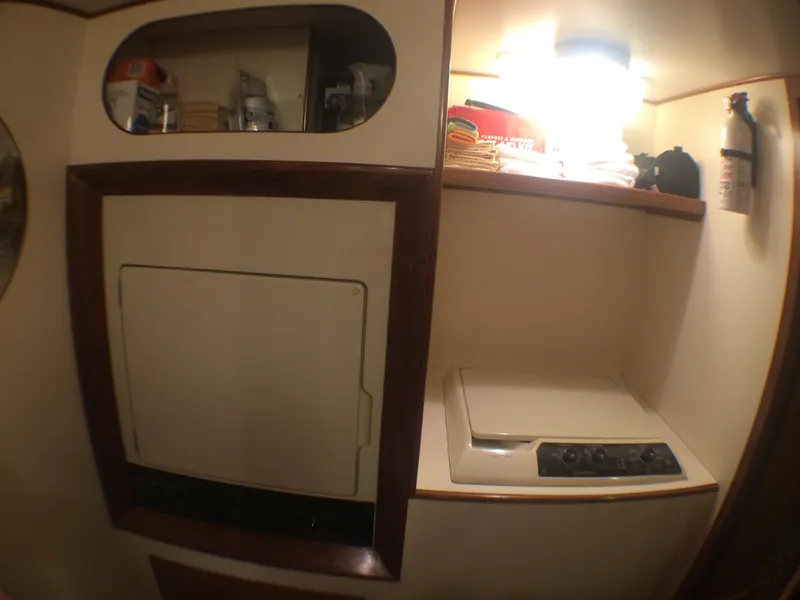 2000 Ocean Alexander 63' Pilothouse