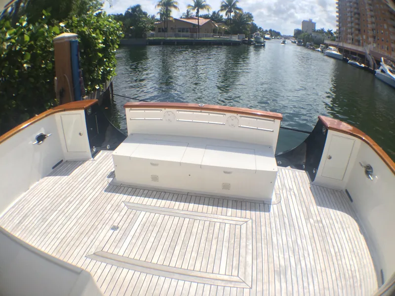 2000 Ocean Alexander 63' Pilothouse