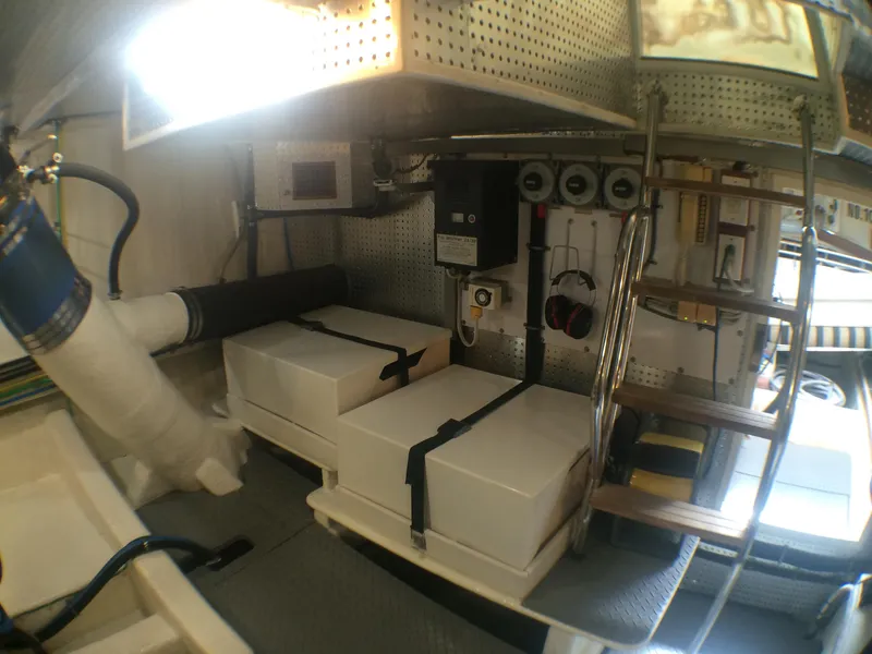 2000 Ocean Alexander 63' Pilothouse