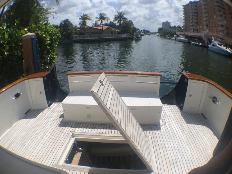 2000 Ocean Alexander 63' Pilothouse