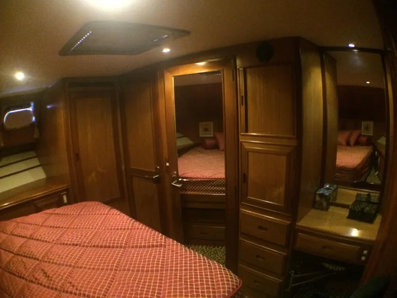 2000 Ocean Alexander 63' Pilothouse
