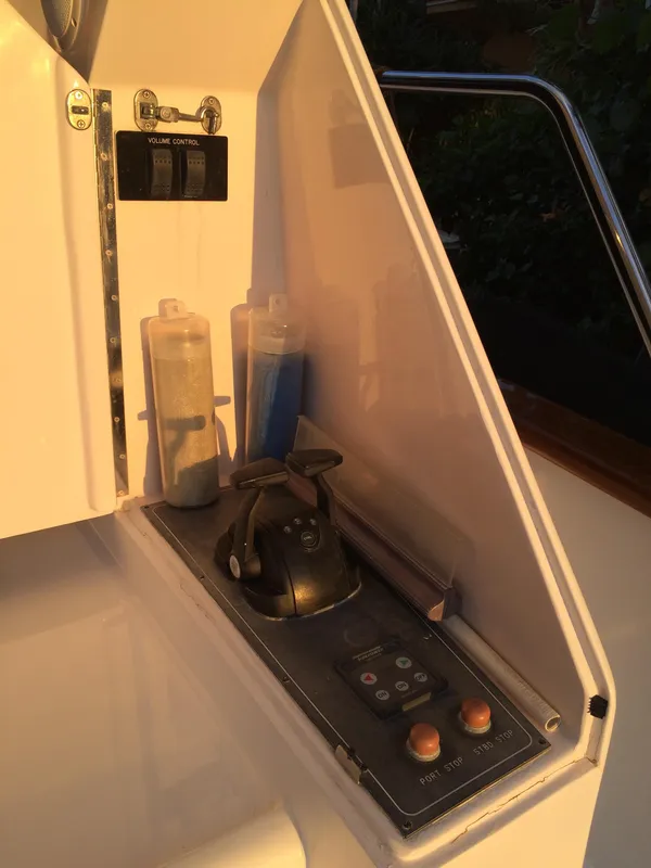 2000 Ocean Alexander 63' Pilothouse