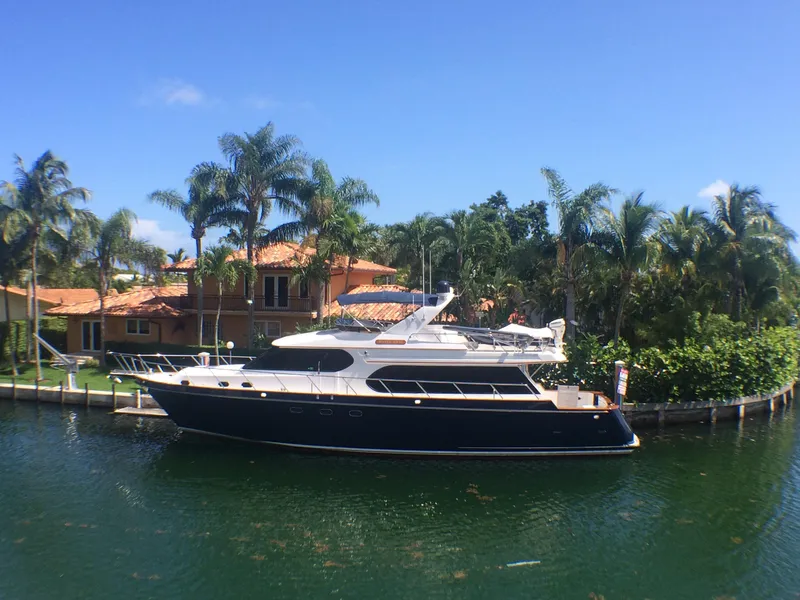 2000 Ocean Alexander 63' Pilothouse
