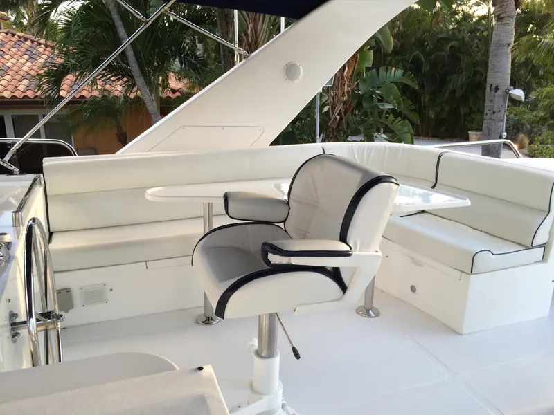 2000 Ocean Alexander 63' Pilothouse