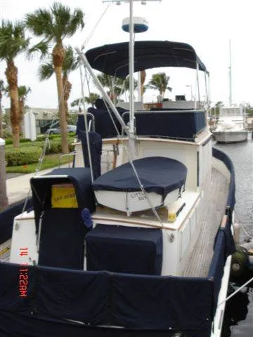 1978 Grand Banks Classic 4V-527