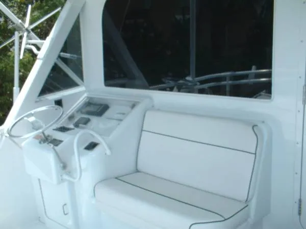 1999 Hatteras Convertible