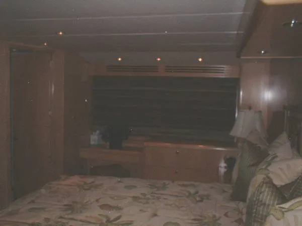1999 Hatteras Convertible
