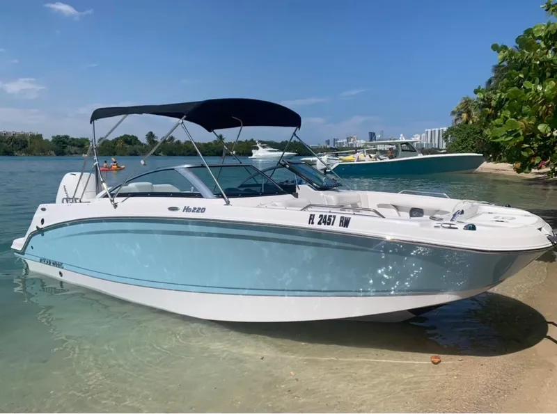 2019 Four Winns HD220