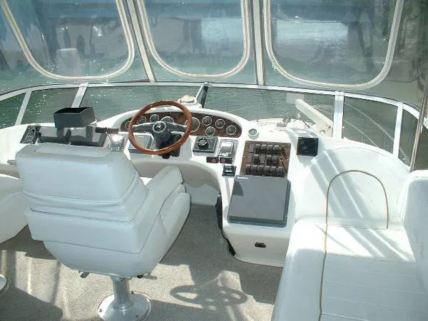 1997 Sea Ray Sedan Bridge