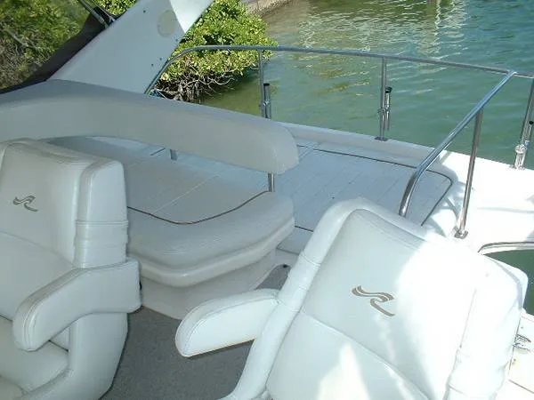 1997 Sea Ray Sedan Bridge