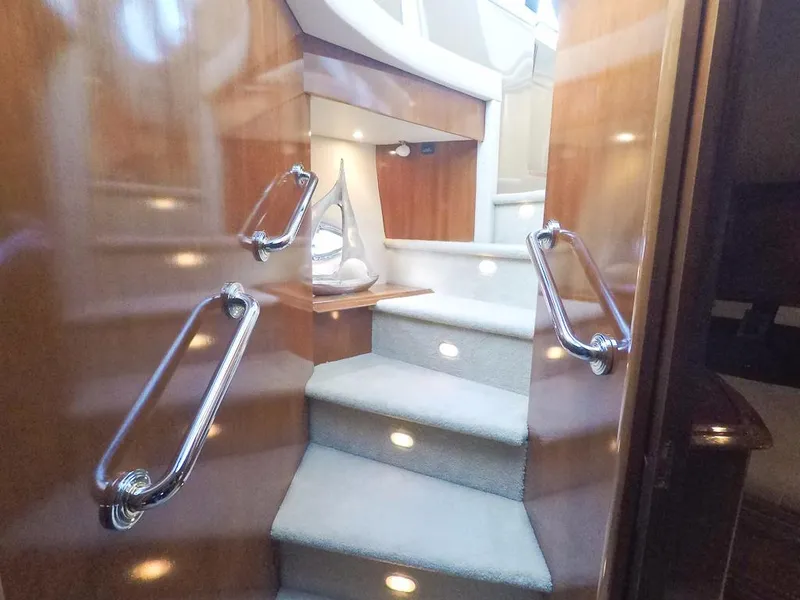 2003 Carver Voyager