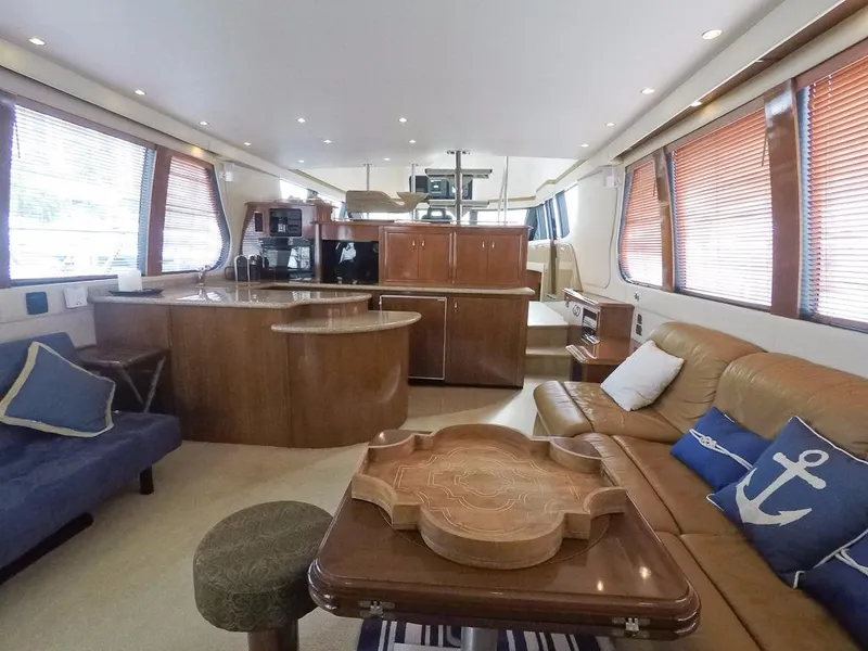 2003 Carver Voyager