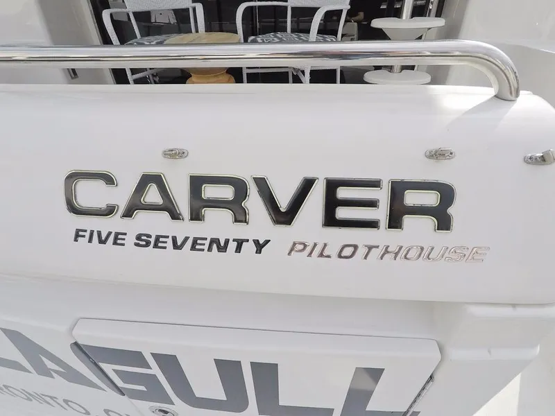 2003 Carver Voyager