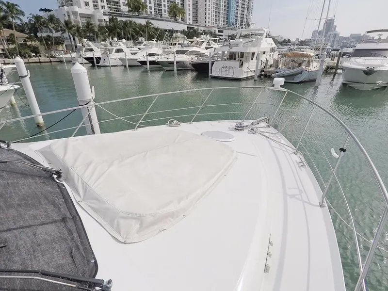 2003 Carver Voyager