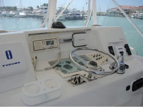 2003 Cabo Flybridge Convertible