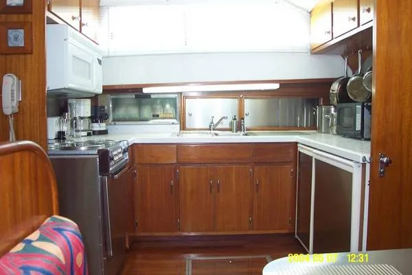 1966 Hatteras Motor Yacht