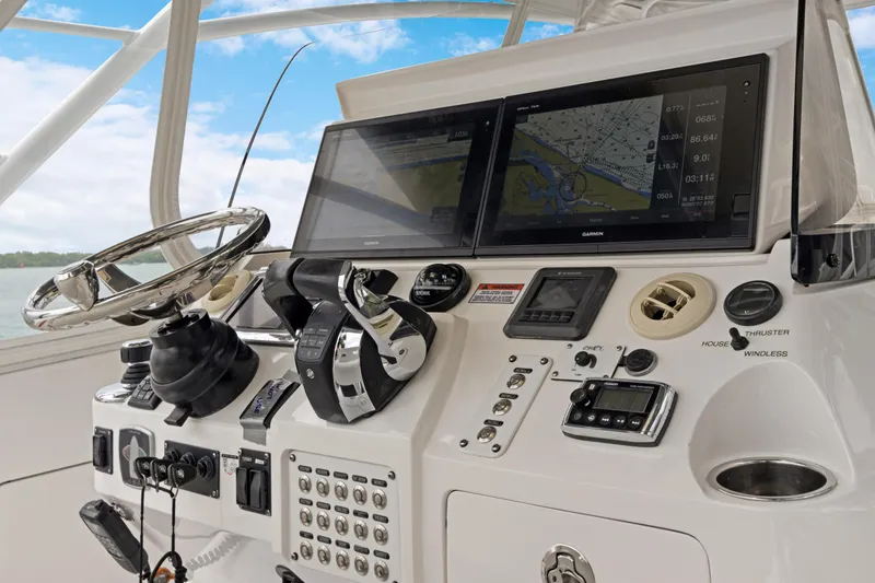 2016 Intrepid 400 Cuddy