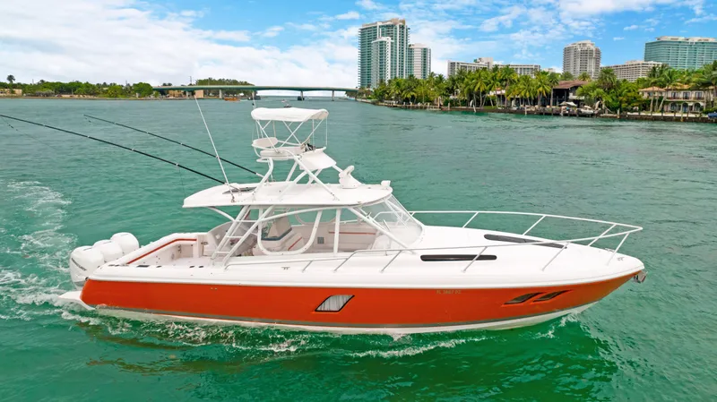 2016 Intrepid 400 Cuddy