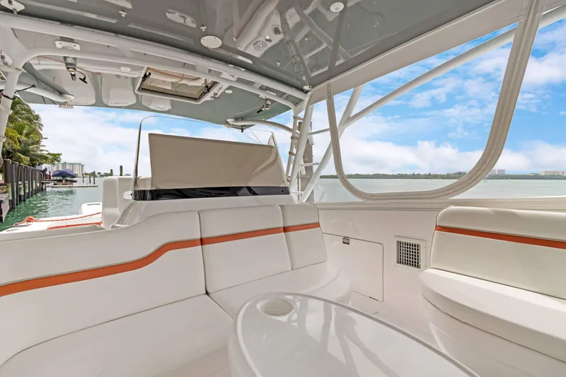 2016 Intrepid 400 Cuddy