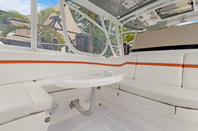 2016 Intrepid 400 Cuddy