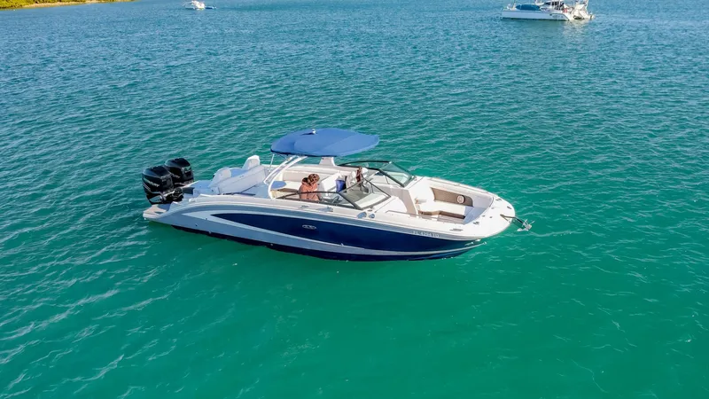 2017 Sea Ray SDX 290 Outboard