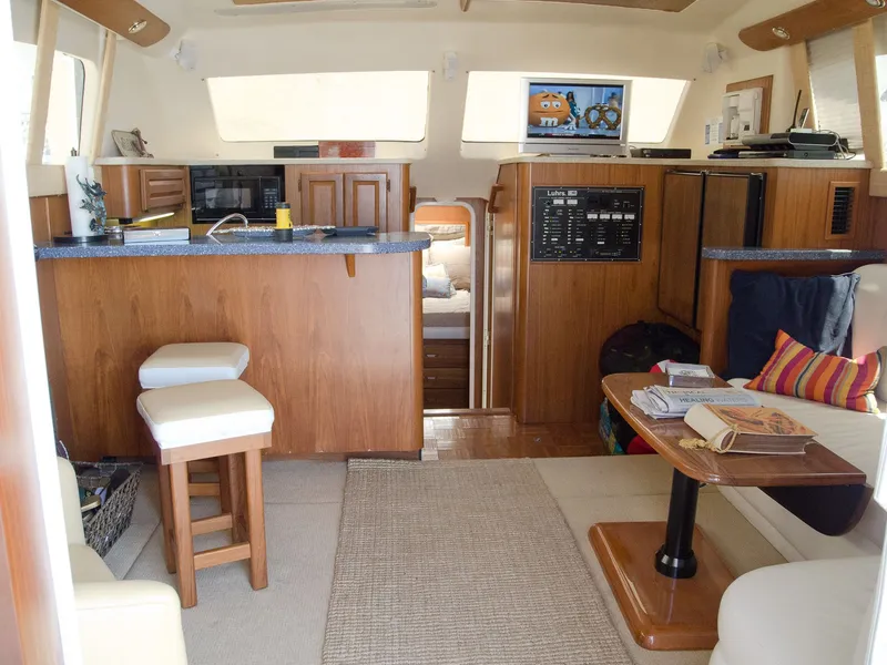 1998 Luhrs Convertible 485 HP