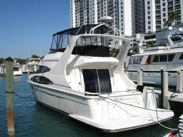 2004 Carver 420 Mariner
