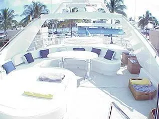 2001 Azimut Ultimate