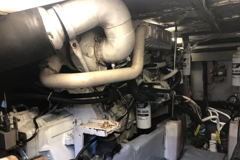 2000 Sea Ray 480 Sedan Bridge
