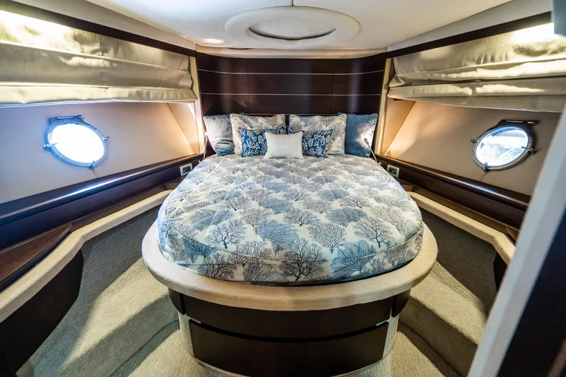 2005 Azimut Sport