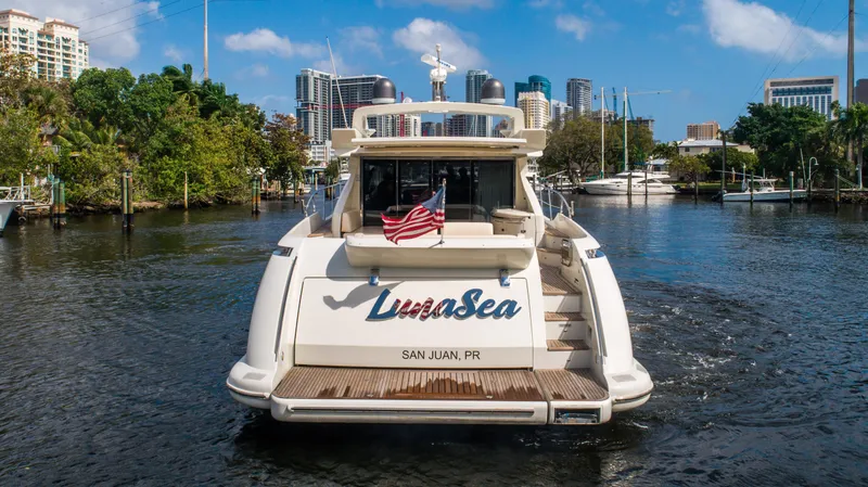 2005 Azimut Sport