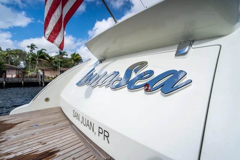 2005 Azimut Sport