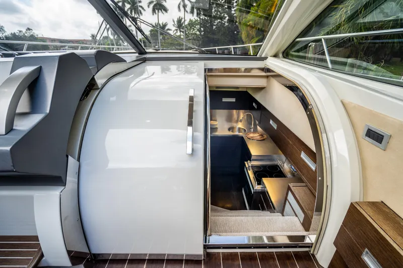2005 Azimut Sport