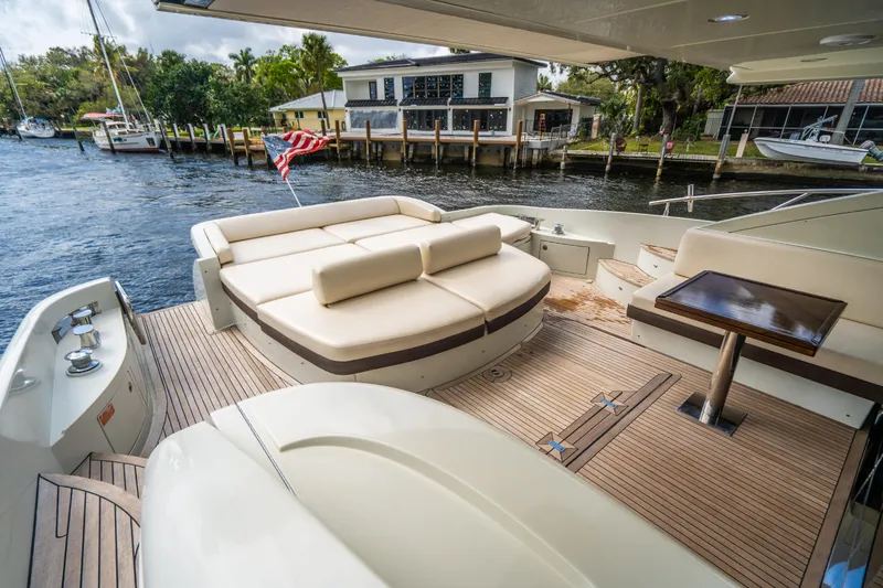 2005 Azimut Sport