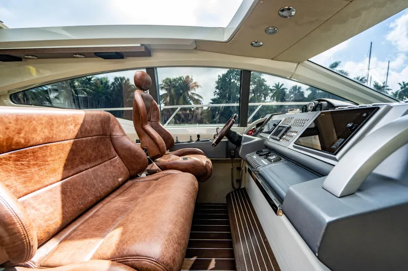 2005 Azimut Sport