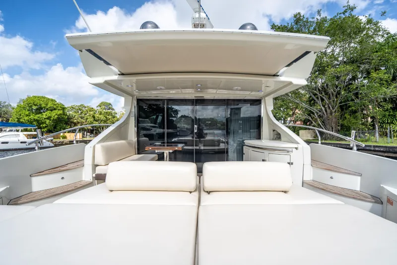 2005 Azimut Sport